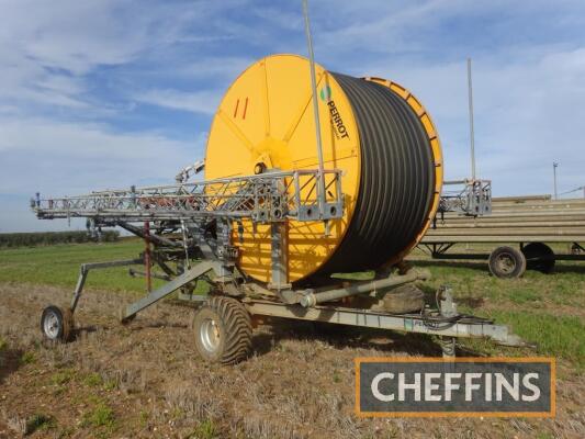 2016 Perrot TR45 110/450 single axle irrigator, fitted with hydraulic stabiliser legs and Briggs hose reel mounted boom and centre gun, 60m Serial No. 16HR219