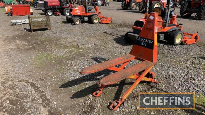 High Reach Pallet Truck