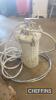 High Pressure Pot Tank & Air Paint Spray Gun t/w air line UNRESERVED LOT - 3