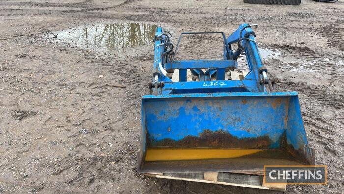 Compact Tractor Loader with Bucket to suit 20-25hp