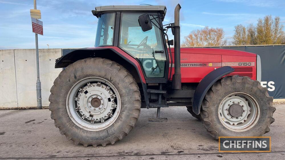 Massey Ferguson 390t Tractor Cw Power Loader 12x12 Shuttle Reg No N995 Tpr Auction Of 6573