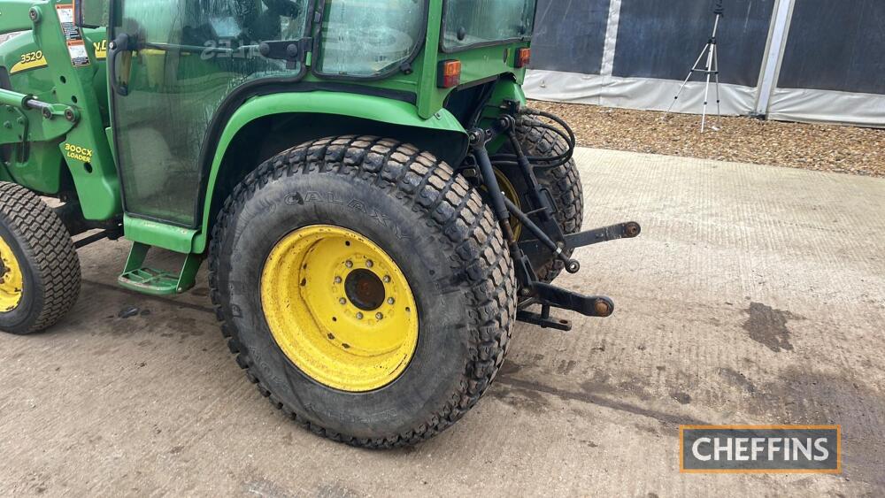 2013 John Deere 3520 Tractor Cw Jd 300cx Front Loader 4 In 1 Bucket 37hp Full Cab Grass 2361