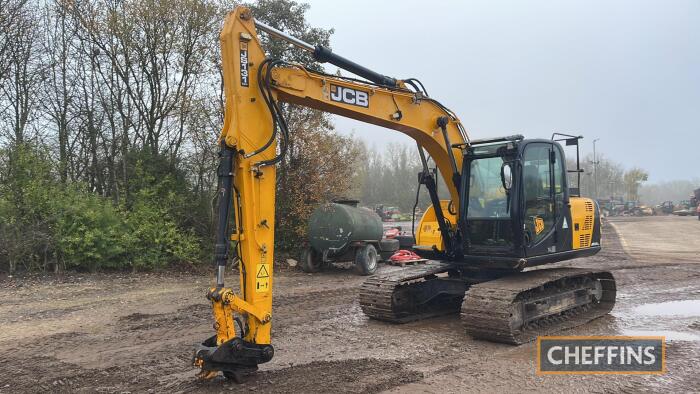 2016 JCB JS131LC Excavator c/w Quick Hitch, piped, air con Ser. No. JCBJS13GPG2441983