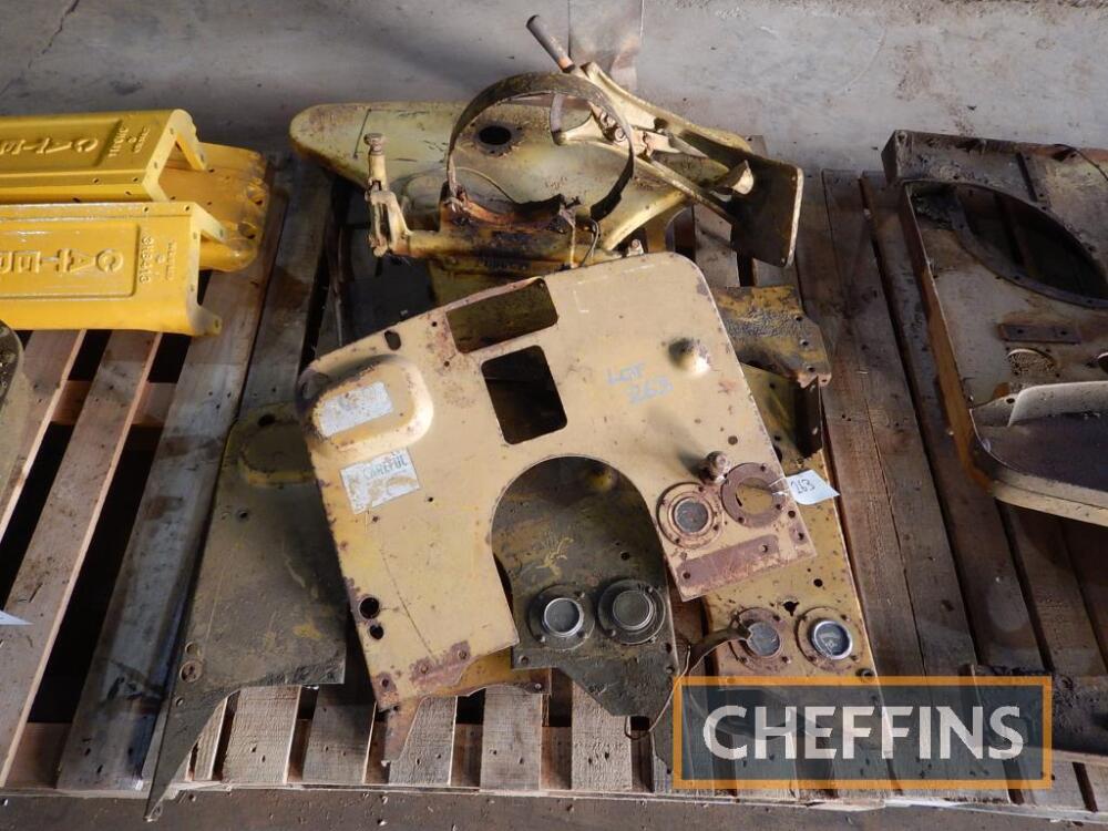 Various dash panels A R Wilson Agricultural Ltd Timed online auction