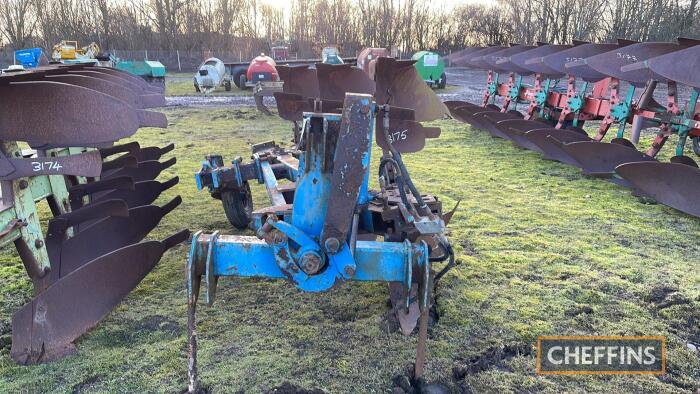 Ransomes TSR111 3 Furrow Plough