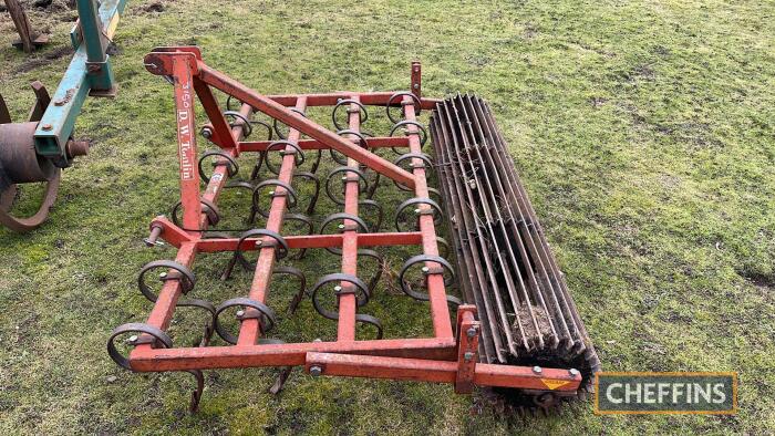 D.W Tomlin 1.5m Triple K for Compact Tractor c/w crumbler bar