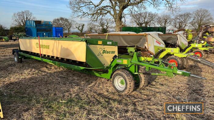 2019 Krone Xdisc 620 whole crop header with quick change knives and transport trailer Serial No. 1012319