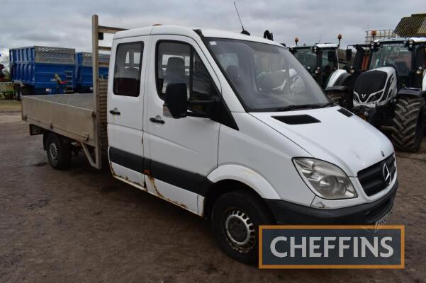 2009 MERCEDES Sprinter 311 CDI D/C LWM diesel 6speed manual Fitted with aluminium fixed dropside body and rear seats Reg. No. FY59 ZCA Serial No. WDB9062352N Mileage 189,237 FDR: 29/12/2009 MOT until: 26/01/2024