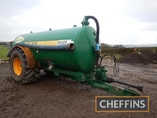 2013 Major LGP2670 Alpine single axle vacuum tanker on new 800/65R32 wheels and tyres c/w pto Serial No. HR11657