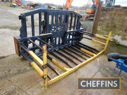 2022 JCB Agri hydraulic folding fork with tine guard (JCB brackets) c/w manual Serial No. B0225032