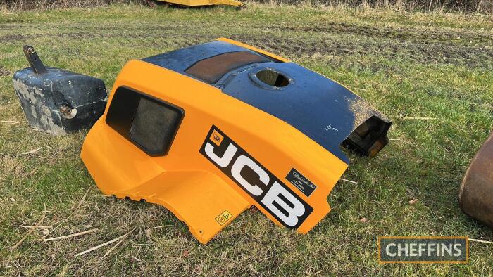 JCB 419 bonnet, fire damage