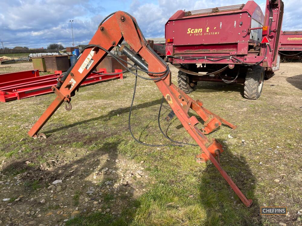 Reco Askel 3 point linkage bag lifter for use with fertiliser spreader