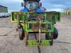 Hoekstra onion windrower, twin web fitted with adjustable depth wheels, hydraulic driven rotating bar lifter with hydraulic top flipper paddle. 45mm 1st web sprocket driven and 45mm 2nd web sprocket driven. Rear press roller and crop guide chute with hydr - 7