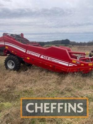 Grimme CS150 multi web soil separator, tractor link arm mounting, multiblade share, 40mm webs throughout, hydraulic top scrubber web with reverse, 20mm cross conveyor, steering axle, auto levelling. Serial No 96002064, Year 2021. Location near Fakenham, N