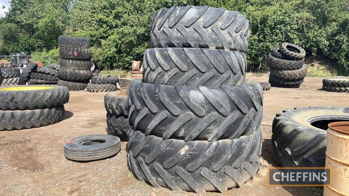 4no. New Holland 8870 (2no. 650/65 R42 & 2no. 540/65 R30) Tractor Tyres UNRESERVED LOT