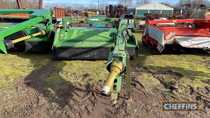 John Deere 1350 Trailed Mower Conditioner