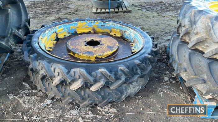 Pr. of 8.3x44 Rowcrop Wheels 6 Stud Centres 
<br/>UNRESERVED LOT