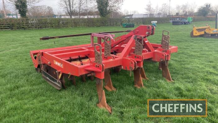 Farm-Force 3m Ultra-Tilth mounted cultivator with discs, legs & packer roller Serial No. F8863