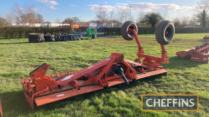 1997 Kuhn HR4002D power harrow with packer roller and transport kit