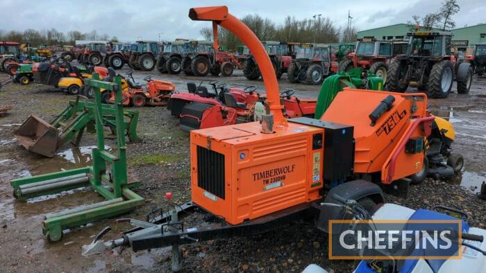 2014 Timberwolf TW230DHB Chipper C/W manual and keys in office Hours: approx 364 Last serviced Feb 2022