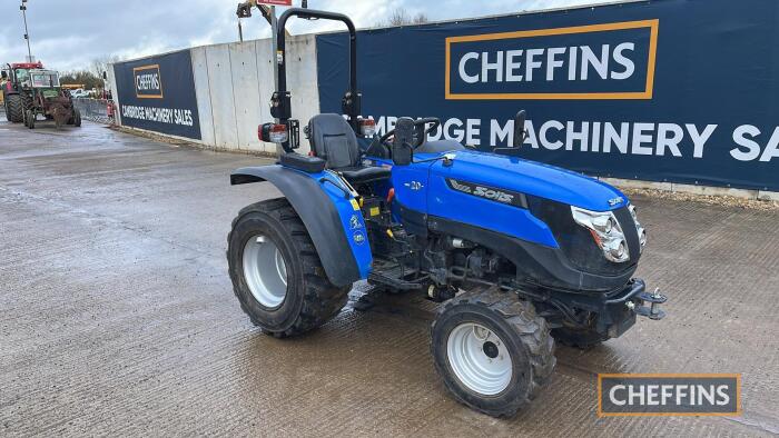 2021 Solis 20 4wd Tractor c/w 20hp Mitsubishi diesel engine, industrial tyres Ser. No. MFMRMGSNSHLH11983