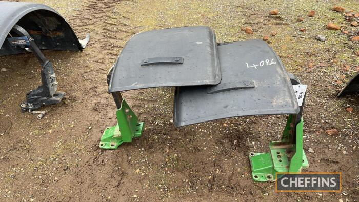 Pr. of Tractor Front Mudguards UNRESERVED LOT