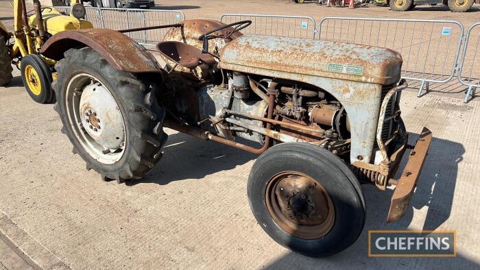 1955 FERGUSON TEP-20 4cylinder petrol TRACTOR Serial No. TEP465686 This industrial tractor was originally supplied by L E Dove of Redbourn, St Albans, with dealer plates to that effect. Fitted with the industrial hydraulic brakes, handbrake and sprung f