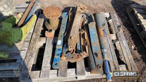 Foreloada tractor loader rams and brackets together with Ford drawbar