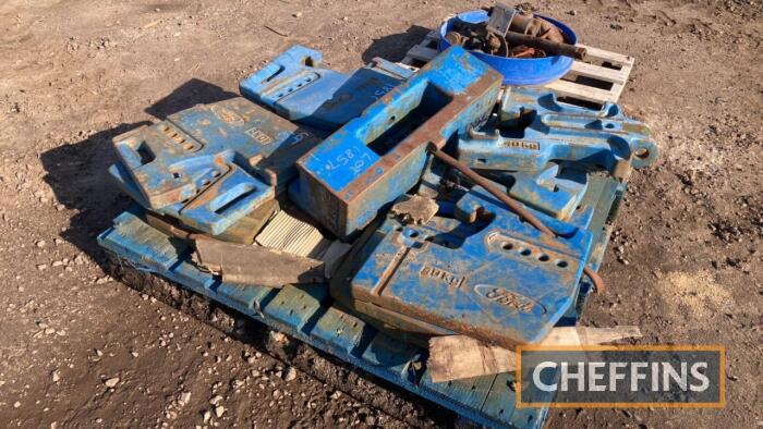 Qty Ford tractor 40kg front weights together with Fiat weight carrier