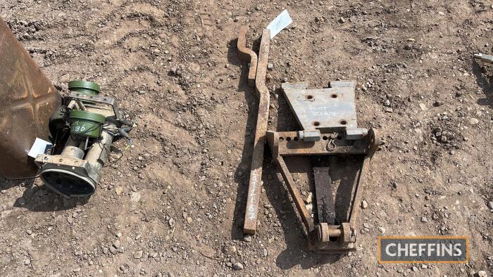 Massey Ferguson 35 / 135 drawbar