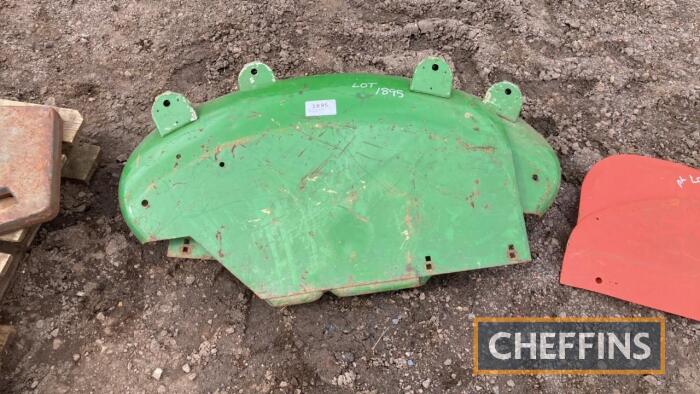 Pr. John Deere mudguards