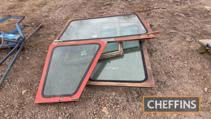 Massey Ferguson 500 series cab door with other windows