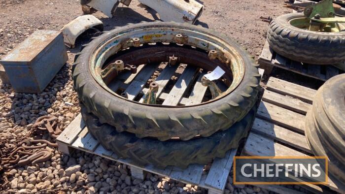 Pr. 6-36 row crop wheels and tyres