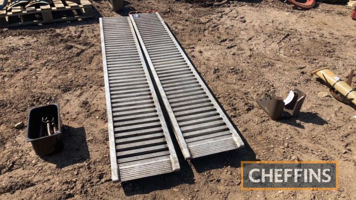 Pr. Aluminium trailer ramps