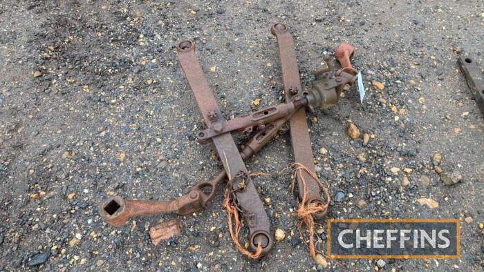 Pr. Fordson E27N hydraulic arms