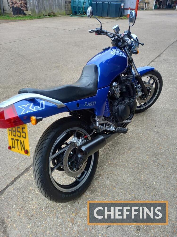 1991 598cc Yamaha XJ600 MOTORCYCLE Reg. No. H855 DTN Frame No. 3KM001594 Engine No. 3KM001594 Given