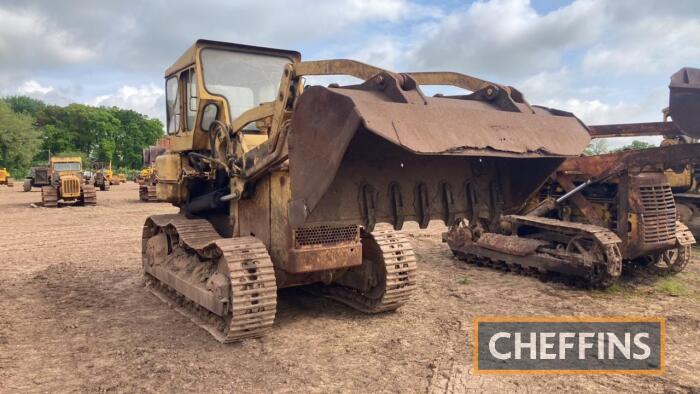 CATERPILLAR 951A Traxcavator TRACKED LOADING SHOVEL Fitted with cab and bucket. Piped for 4in1 bucket