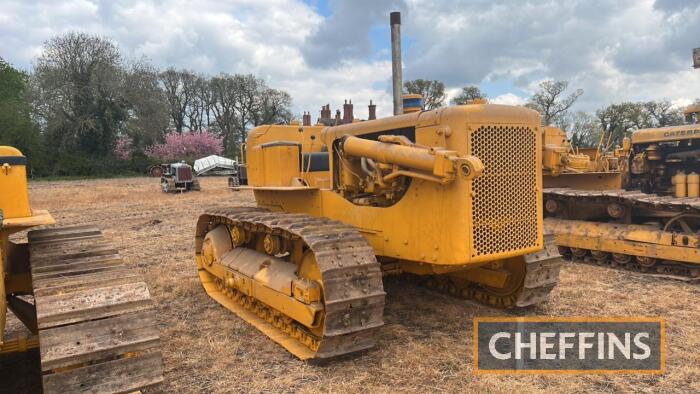 CATERPILLAR D6B 44A 6cylinder CRAWLER TRACTOR Fitted with heavy duty nose guard and dozer rams, no blade fitted