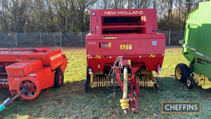 1995 New Holland 640 Baler c/w bale command, net wrap, PTO with control box in office