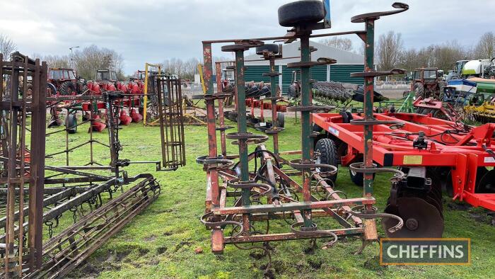 Cooper Hydraulic Folding Springtine 6m Cultivator