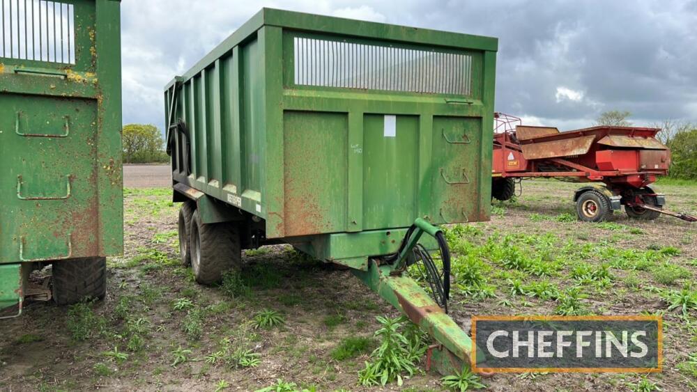 Bailey Beeteaper circa 16tonne tandem axle steel monocoque tipping ...