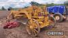 CATERPILLAR trailed grader - 4