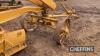 CATERPILLAR trailed grader - 36