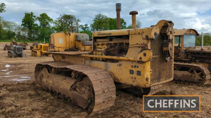 CATERPILLAR D8 15A CRAWLER TRACTOR Fitted with extended chassis/body, torque convertor, double drum winch