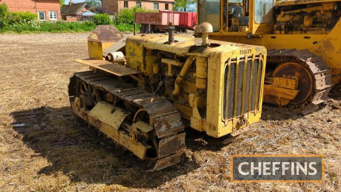 CATERPILLAR Thirty petrol CRAWLER TRACTOR