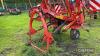 Kuhn GF 8702 Tedder - 3