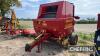 2000 New Holland 658 single axle round baler - 4