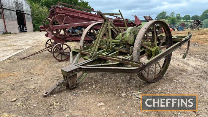 McLaren 9-11 tine cultivator, converted for tractor use