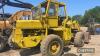 Massey Ferguson 4wd Loading Shovel c/w Perkins 6cyl. Engine - 8