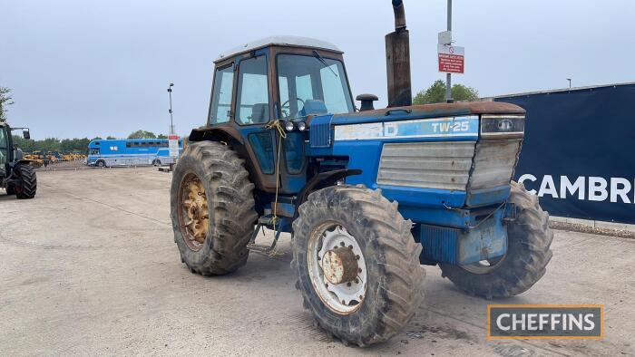 Ford TW Tractor c/w Q cab, swinging drawbar, 16 underslung front weights Ser. No. 0728311